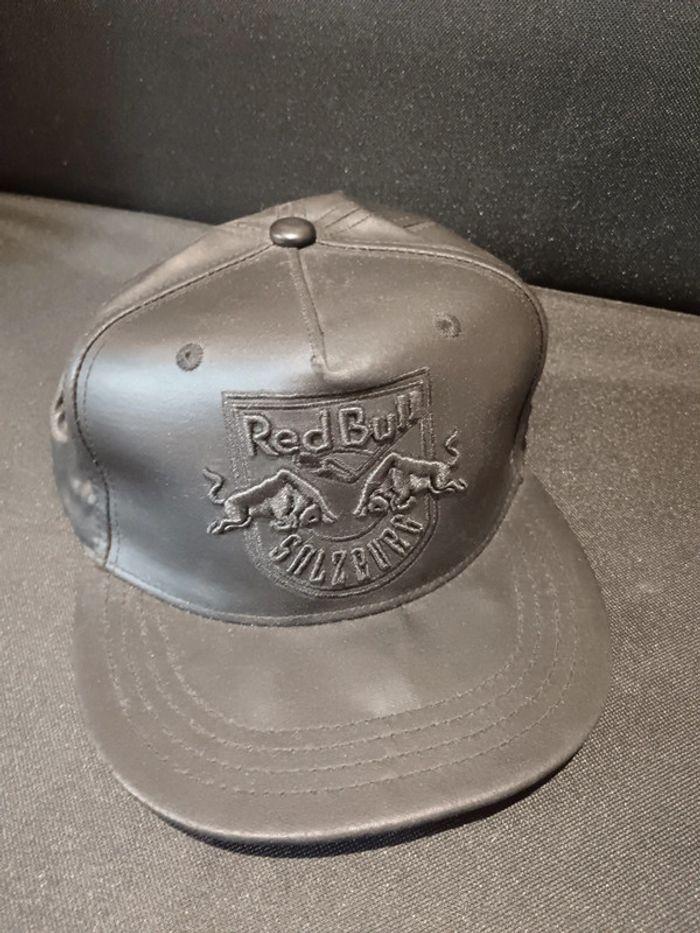 Casquette redbull - photo numéro 1