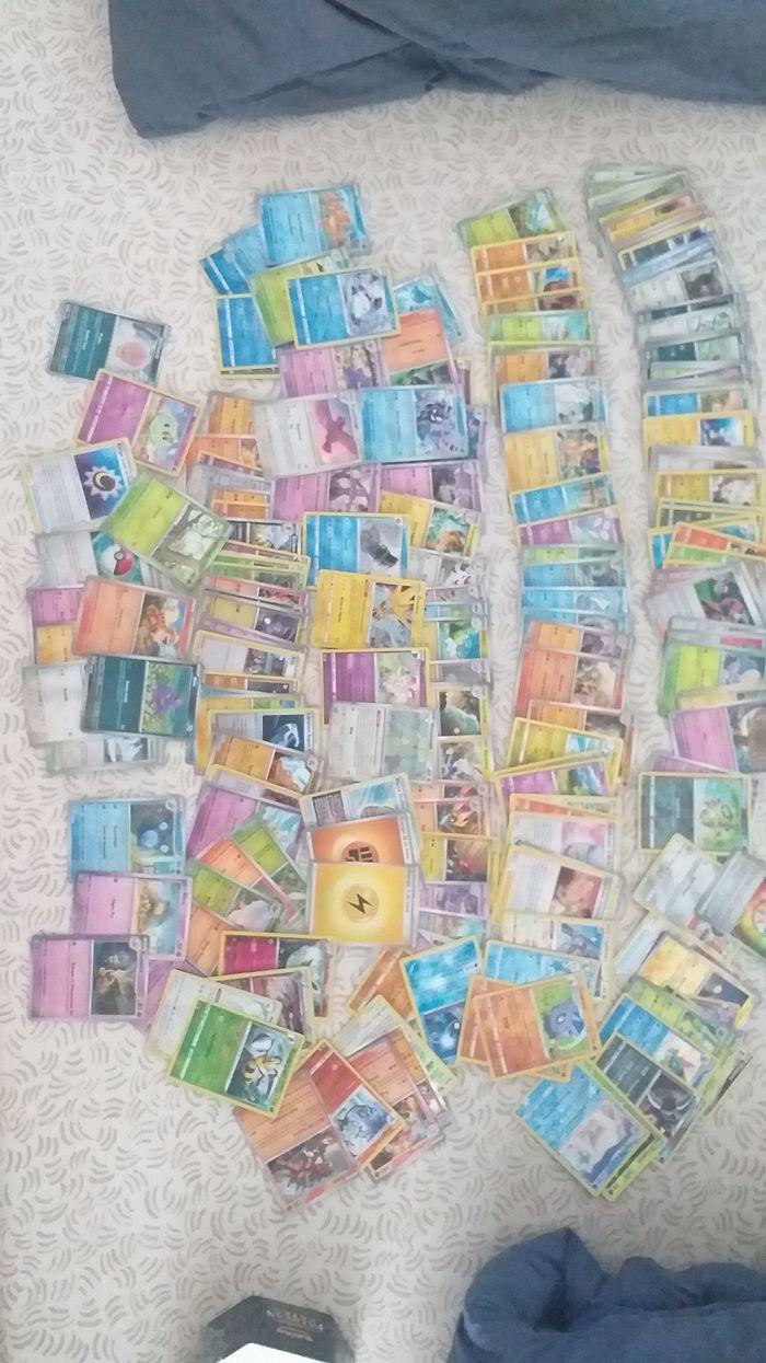 Lots de 196 cartes Pokémon français  sans doubles - photo numéro 2