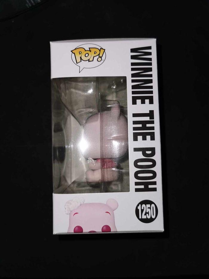 Figurine Funko Pop / Winnie The Pooh N°1250 / Disney / Flocked Funko Spécial édition - photo numéro 2