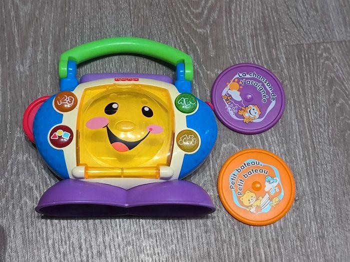 Fisher Price baladeur cd parle et chante - photo numéro 1