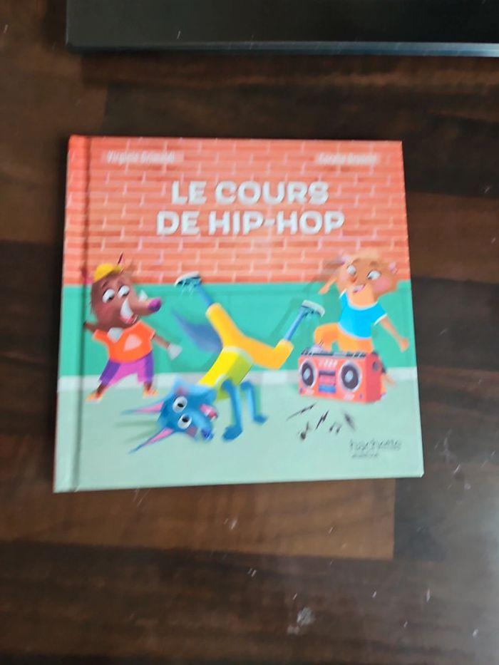 Le cours de hip hop - photo numéro 1