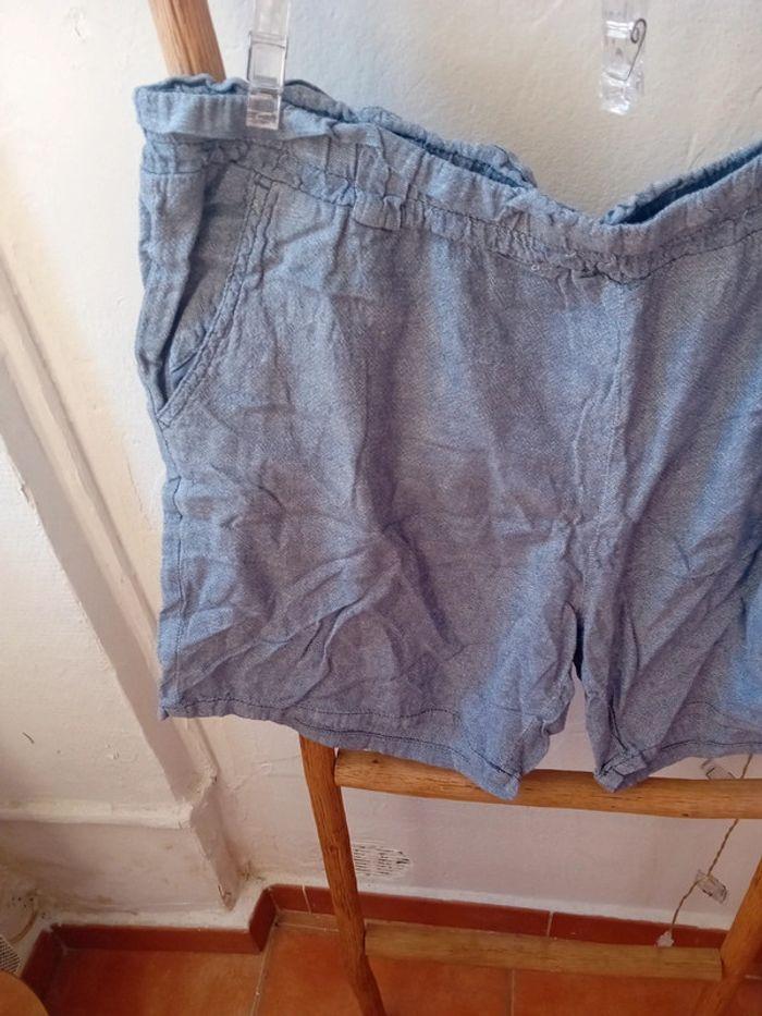 Short femme taille 46 - photo numéro 3