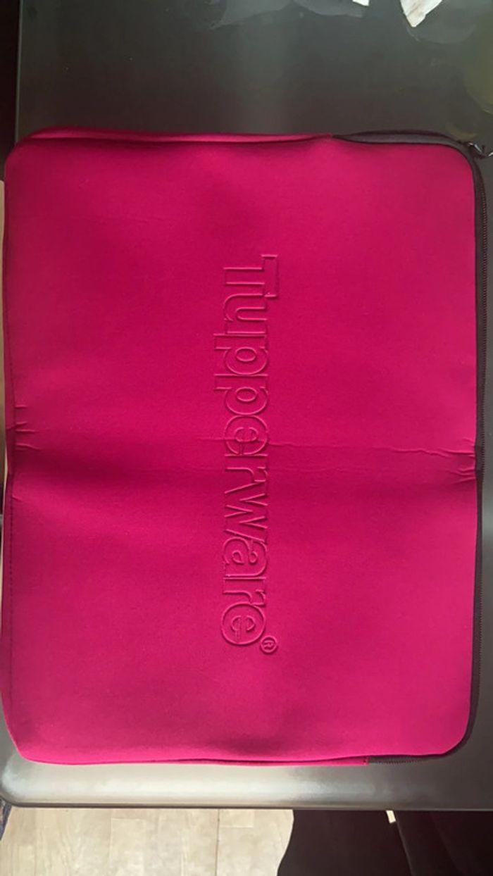 Pochette ordinateur Tupperware neuve