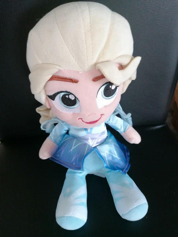 Peluches reine des neiges Elsa & Raiponce - photo numéro 7