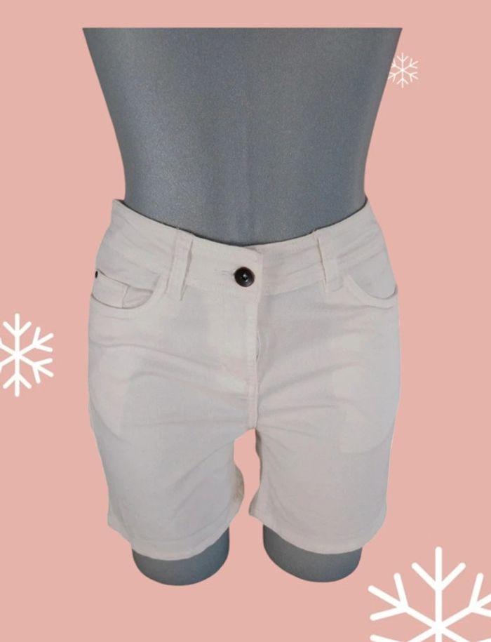 Short jeans blanc TQF collection T40 - photo numéro 1