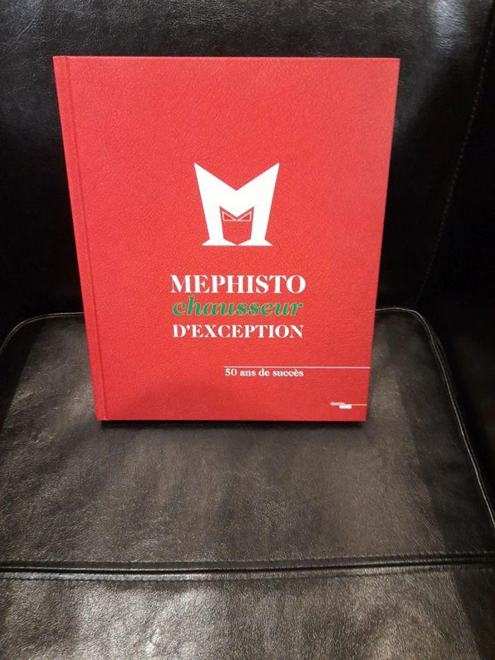 Livre mephisto - photo numéro 1