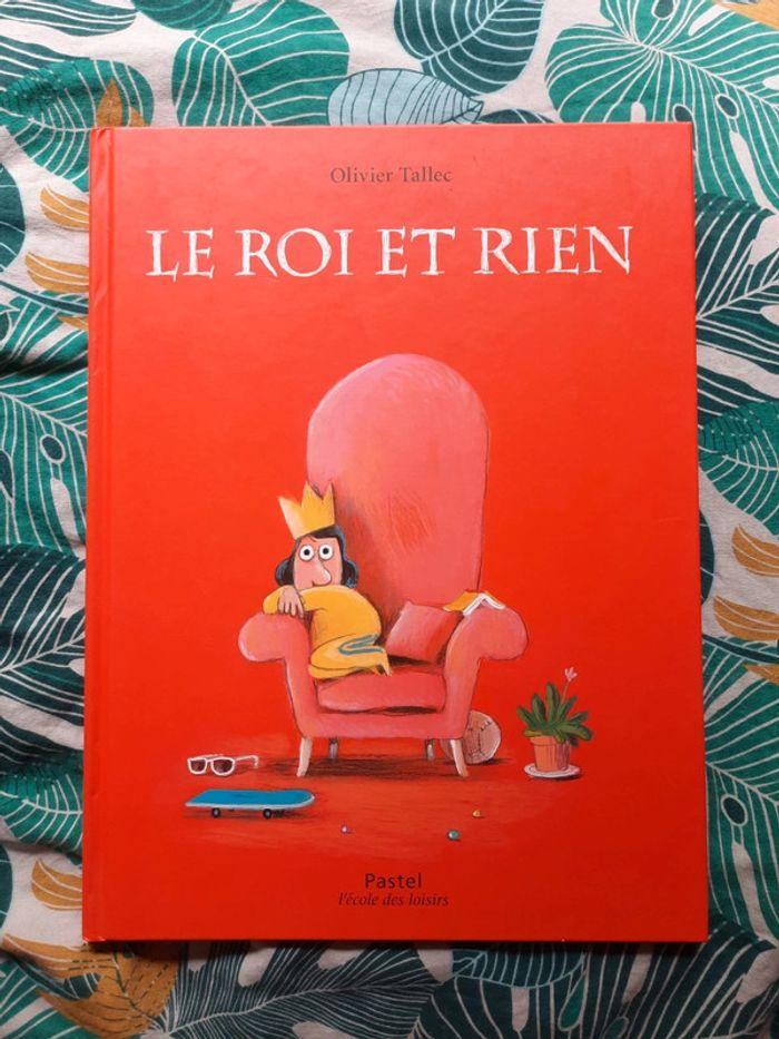 Livre Le roi et rien - photo numéro 1