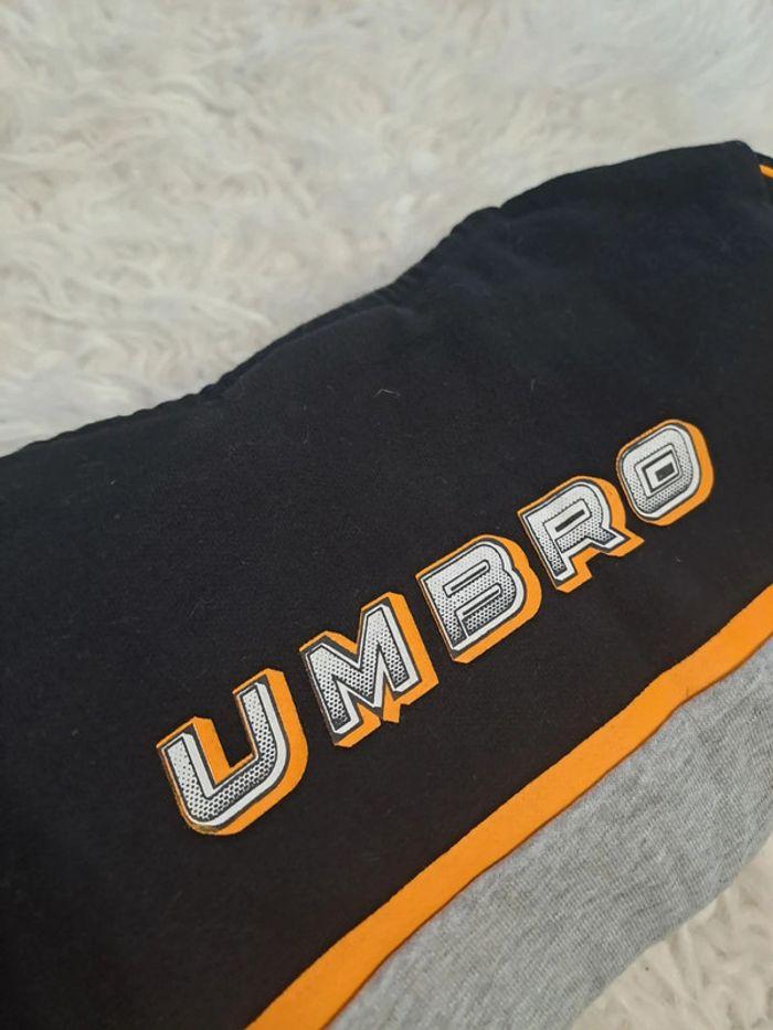 Veste umbro 4ans - photo numéro 4