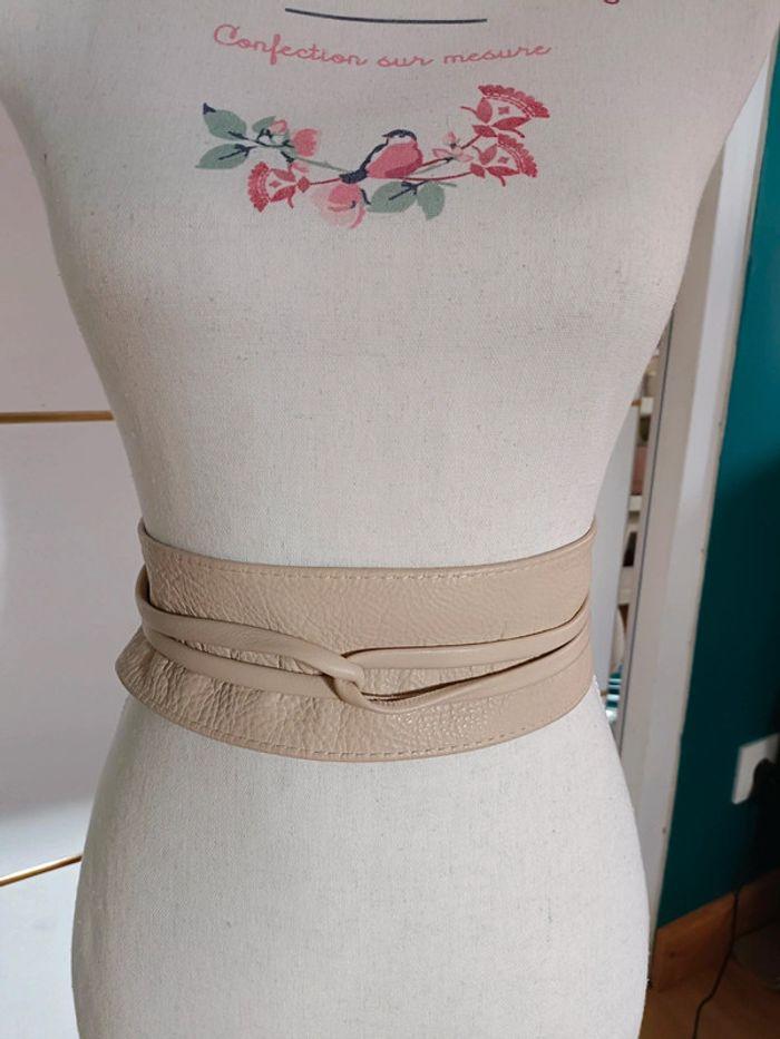 Ceinture beige écru cuir - photo numéro 1