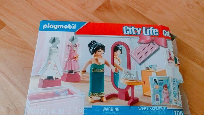 Playmobil city life 70677 boutique de mode - photo numéro 1