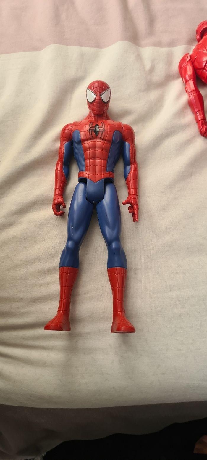 Spiderman figurine - photo numéro 1