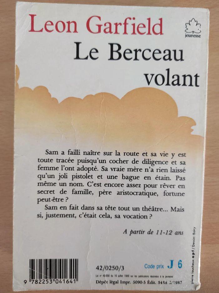 Livre pour enfants "Le berceau volant" - photo numéro 2