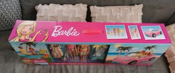 Jeu poupée Mattel Coffret Barbie et Ken voiture décapotable, piscine avec toboggan - photo numéro 2