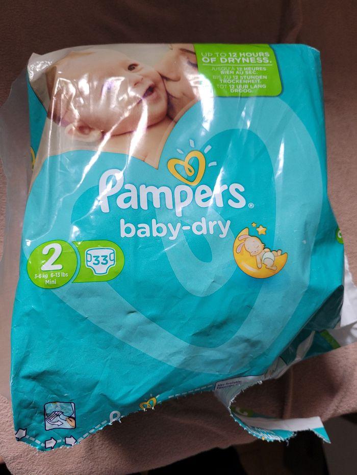 16 couches pampers Taille 2