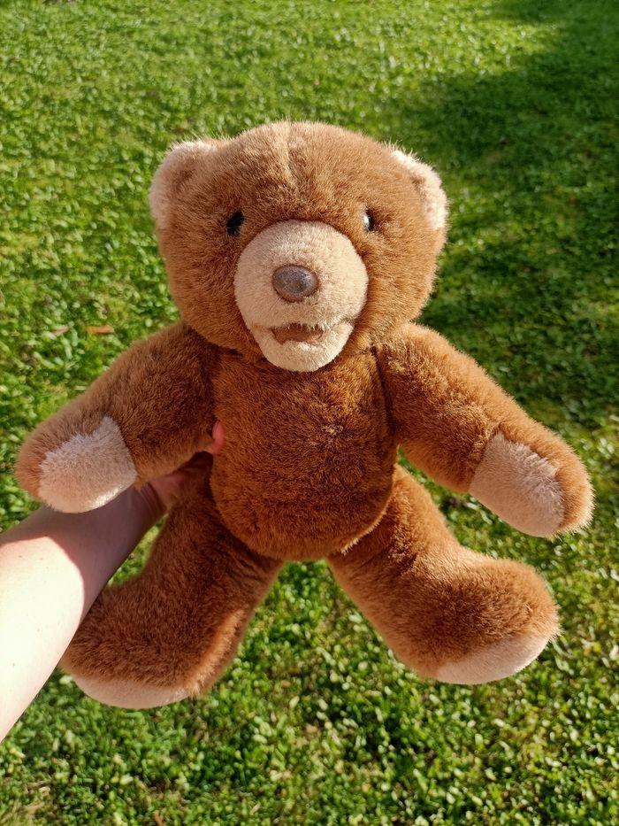 Petit ours brun peluche 🧸 - photo numéro 1