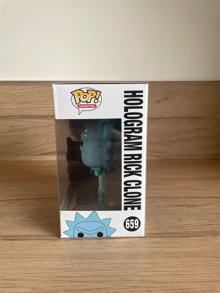 Figurine Funko Pop Rick et Morty : Hologram Rick Clone 659 - photo numéro 2