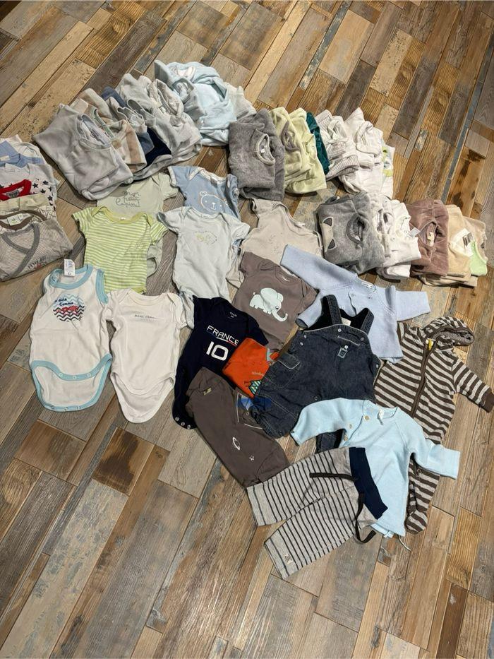 Lot vêtements bébé garçon 3 mois - photo numéro 1