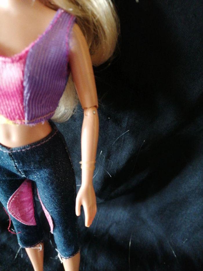 Poupée Barbie articulée - photo numéro 3