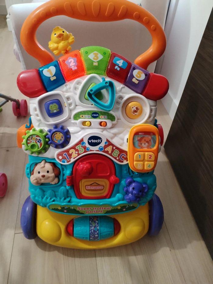 Trotteur vtech - photo numéro 1