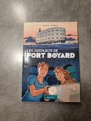 Livre roman junior d'enquête "Les disparus de Fort Boyard" de Alain Surget