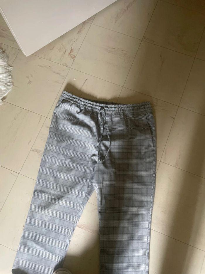 Pantalon H&M carreaux blanc noir - photo numéro 3