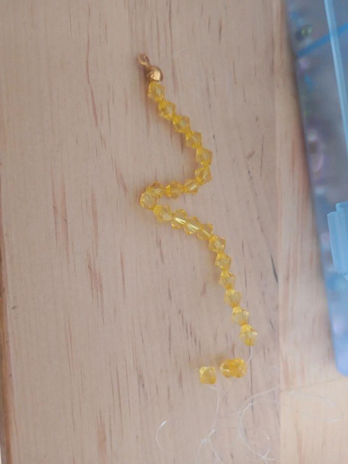 Lot perles jaune losange