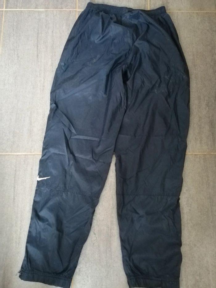 Pantalon jogging Nike taille M - photo numéro 1