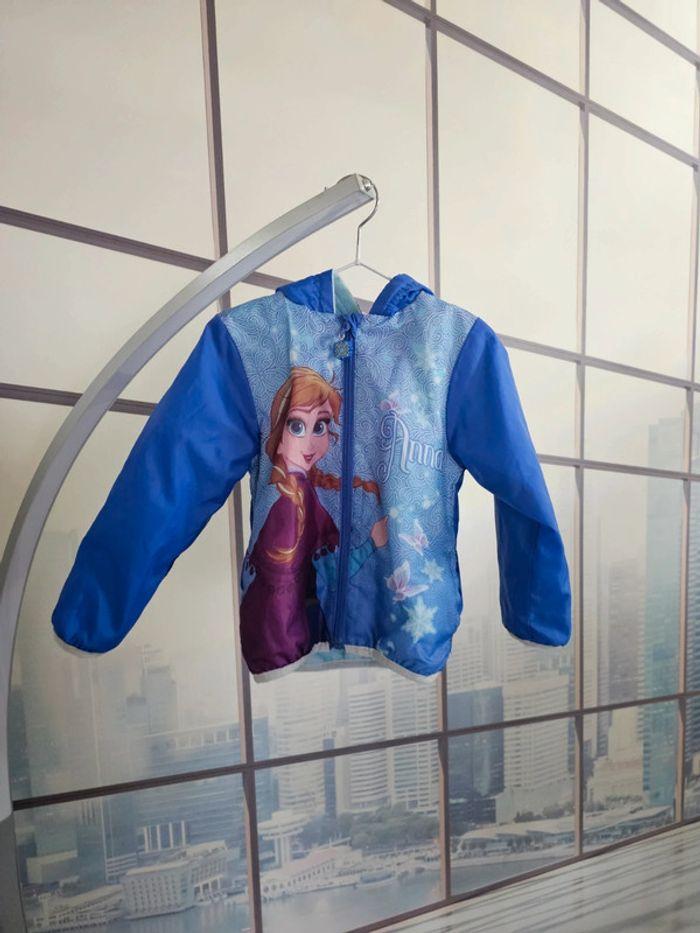 Veste doublée polaire motif Elsa taille 4 ans - photo numéro 1