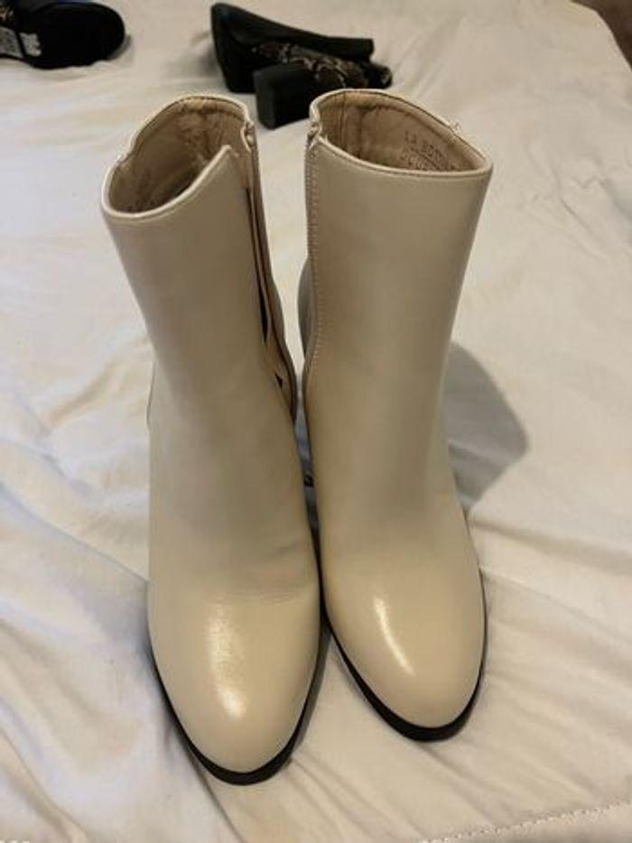 Bottines cuir blanche neuve - photo numéro 2