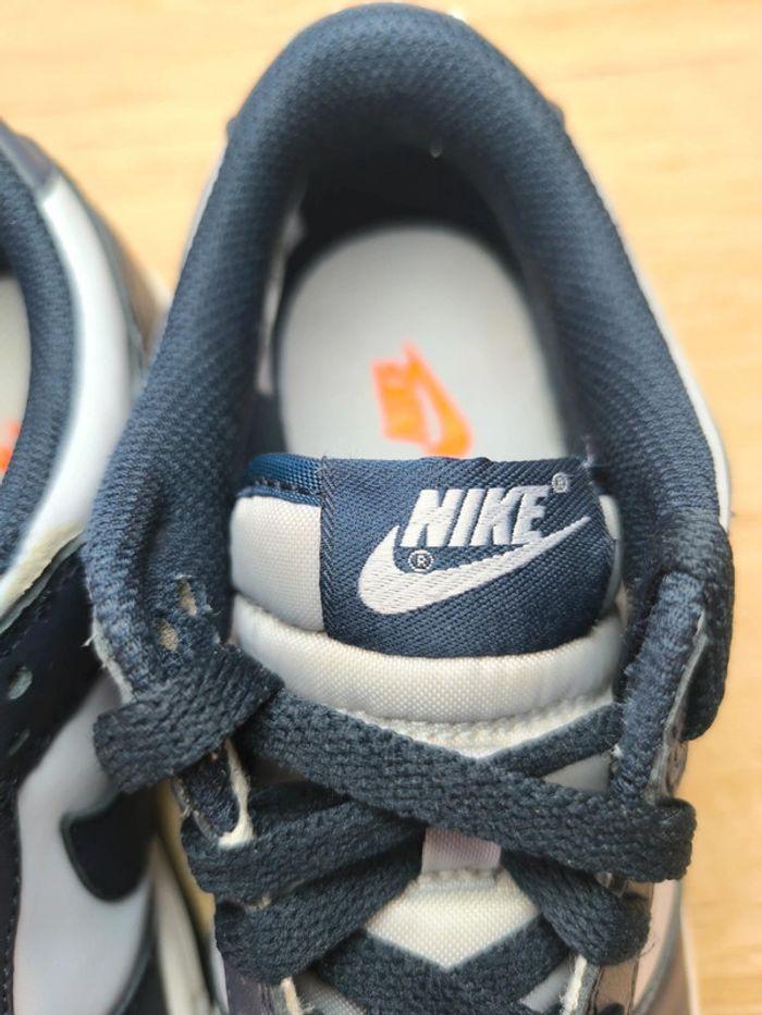 Baskets Nike dunk low georgetown pointure 38 comme neuves avec boîte d'origine - photo numéro 4