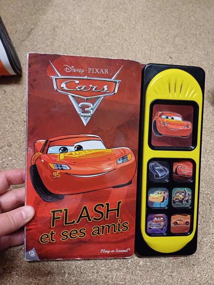 Livre cars 3 flash macqueen sonore - photo numéro 1