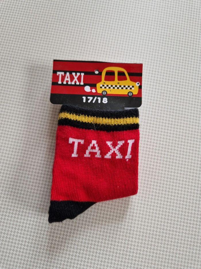 17/18 chaussettes rouge et noir taxi drive - photo numéro 1