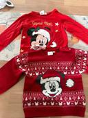 Pull Noël Disney