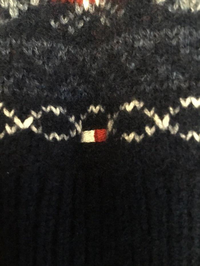 Pull hiver Tommy Hilfiger taille M 062 - photo numéro 3