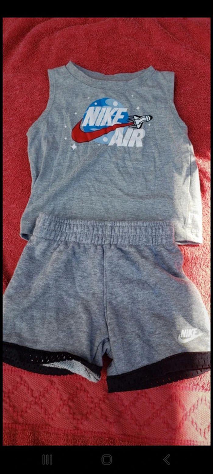 Ensemble short et tee-shirt sans manche Nike air - photo numéro 1