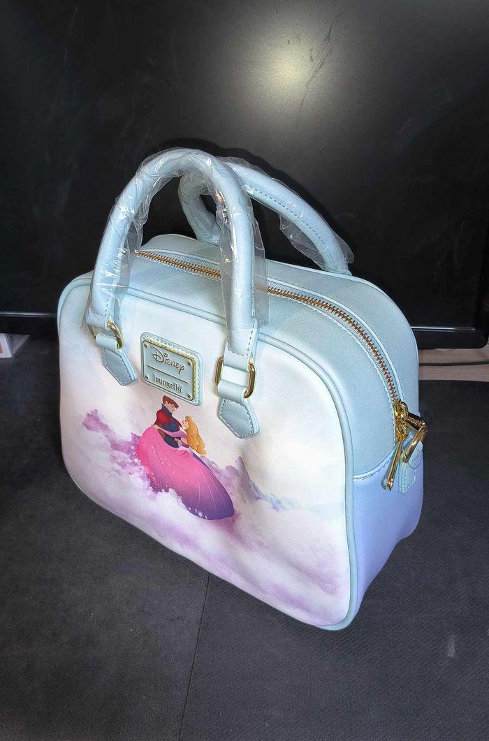 Sac à main Loungefly / La Belle Au Bois Dormant / Château / Disney - photo numéro 1