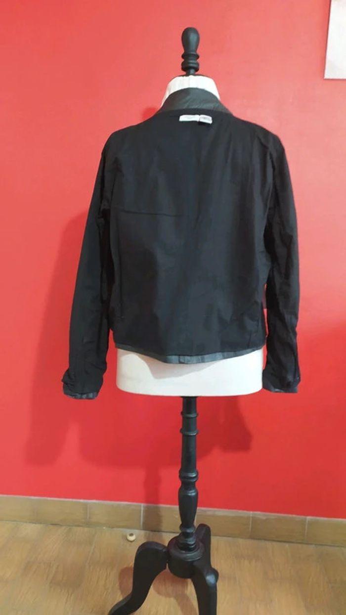 Blouson Cuir Noir Taille 42 en Excellent état - photo numéro 12