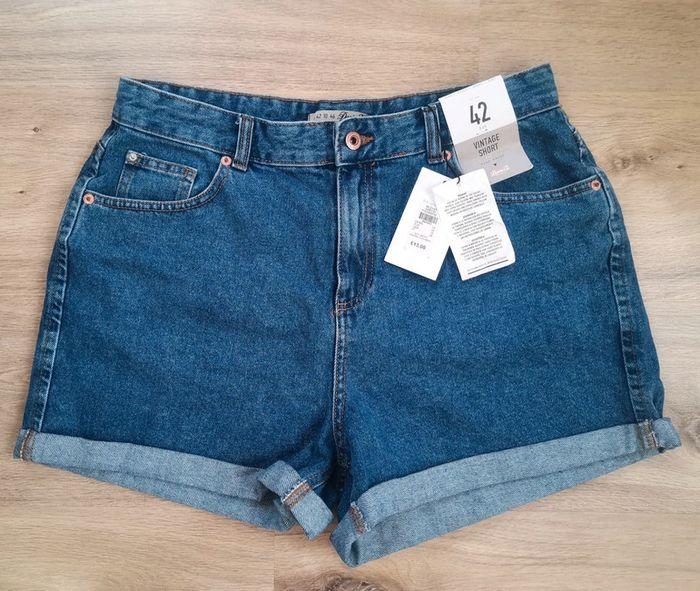 Short en denim bleu Primark - photo numéro 1