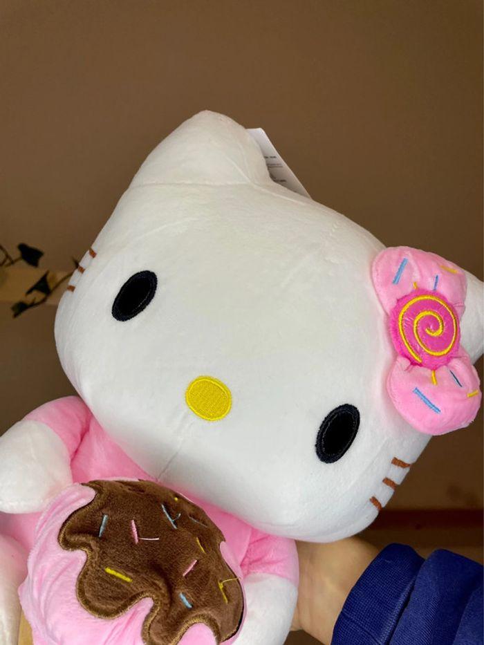 Peluche Hello Kitty avec sa Glace 🍦 - photo numéro 16