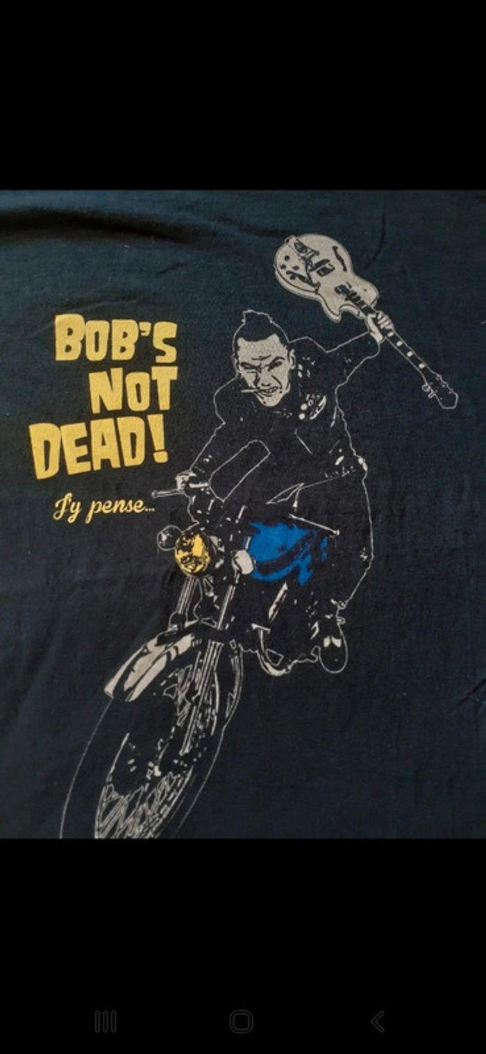 T-shirt Bob's not dead.  Neuf taille S - photo numéro 1