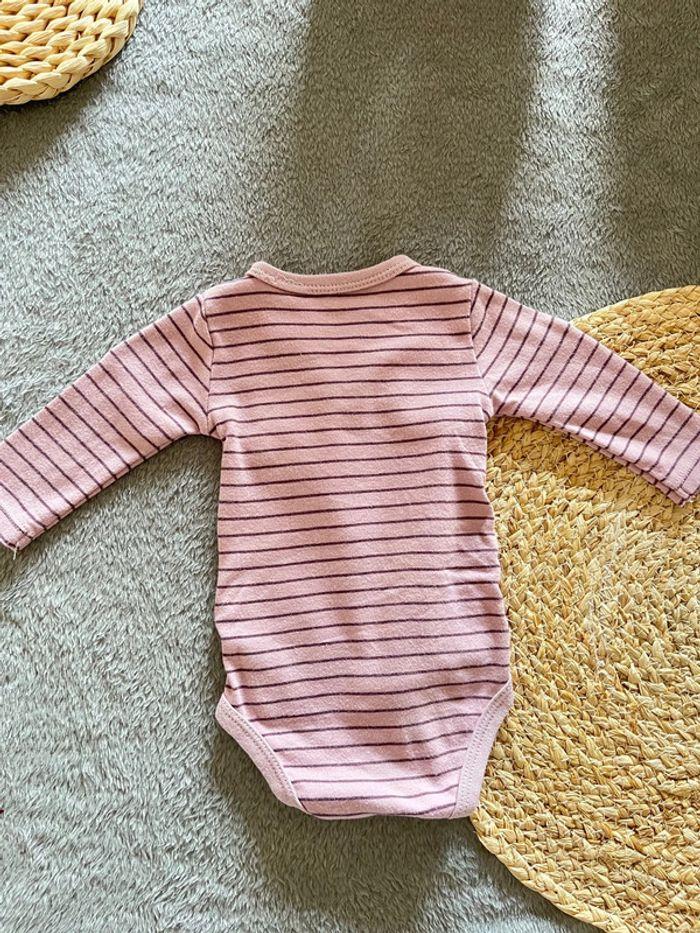 Lot de 4 bodys La redoute 1 mois fille - photo numéro 9