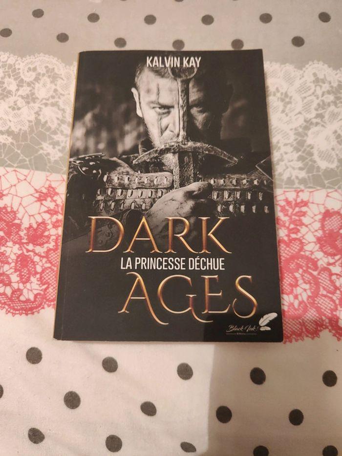 Dark ages la princesse déchue - photo numéro 1