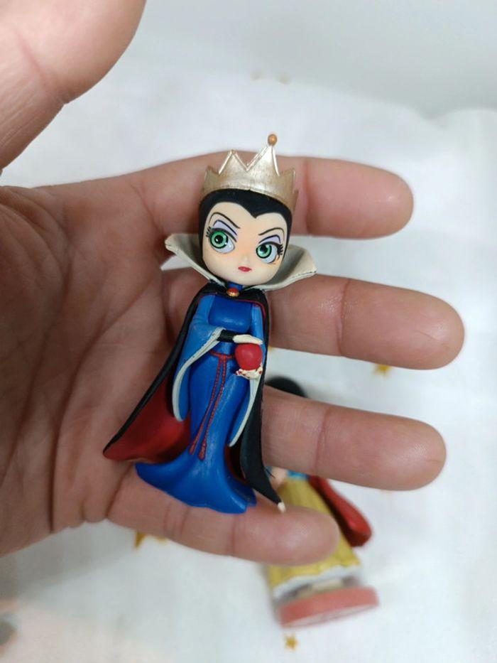 Figurine poupée animator animator's blanche neige méchante reine vilain snow white Disney princesse - photo numéro 11