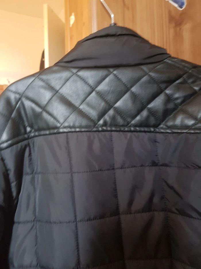 Veste doudoune 14 ans comme neuve - photo numéro 2