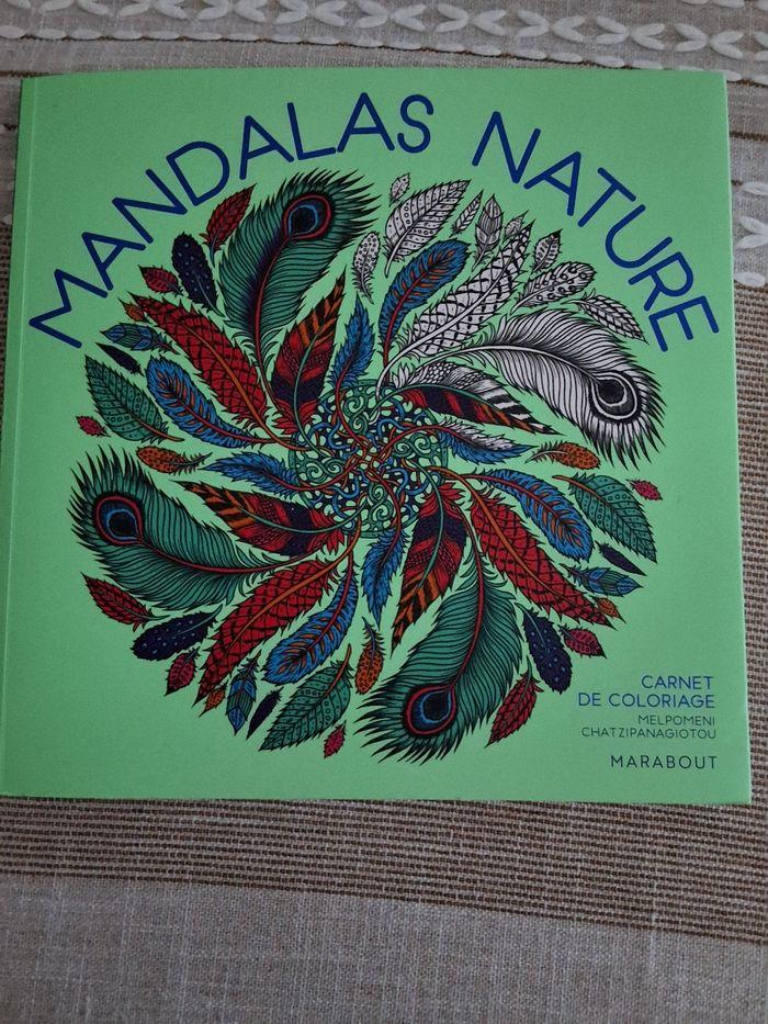 Mandalas nature, livre à colorier - photo numéro 1