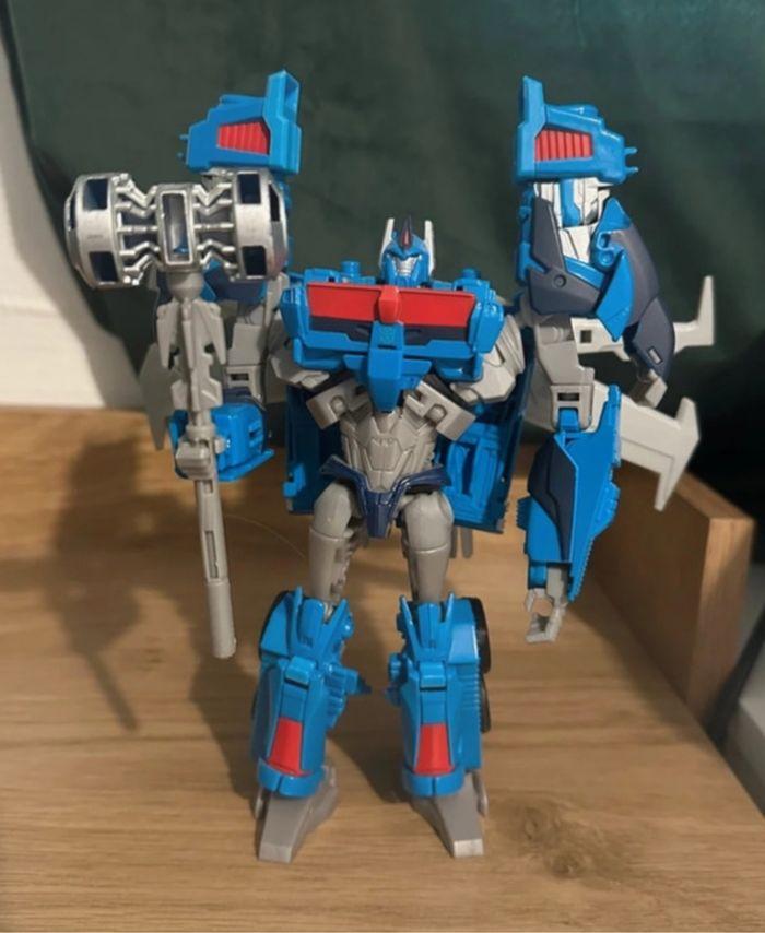 Transformers prime Ultra Magnus - photo numéro 2