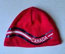 Bonnet souvenir Canada