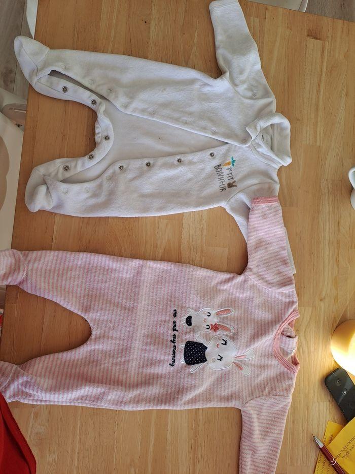 Lot pyjamas bébé 1 mois - photo numéro 4