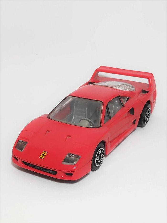 Miniature Ferrari F40 1/43 - photo numéro 1