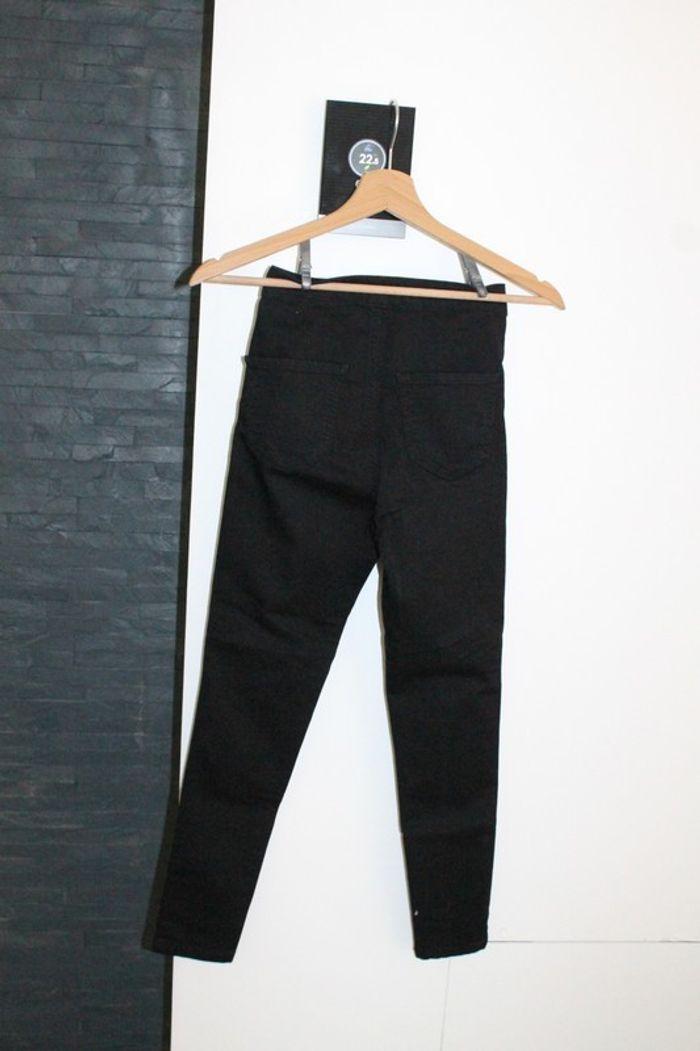 pantalon court taille 36 peu porté - photo numéro 3